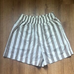 Aerie Good Day Short